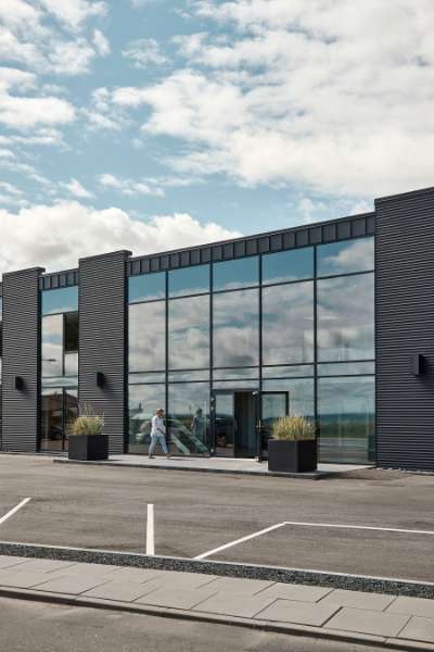 They are the bank – we are the steel manufacturer, Sydbank, Saltebakken 29, 9900 Frederikshavn